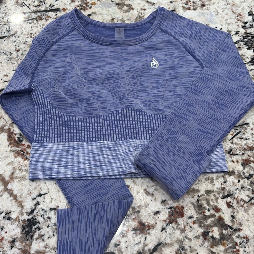 Ryderwear crop top